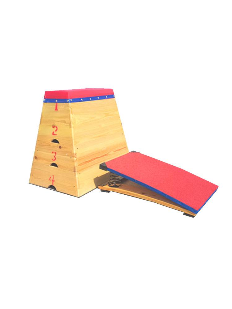 Kindergarten outdoor physical training equipment jumping horse saddling box Children register thickened jumping horses jumping goespherboard