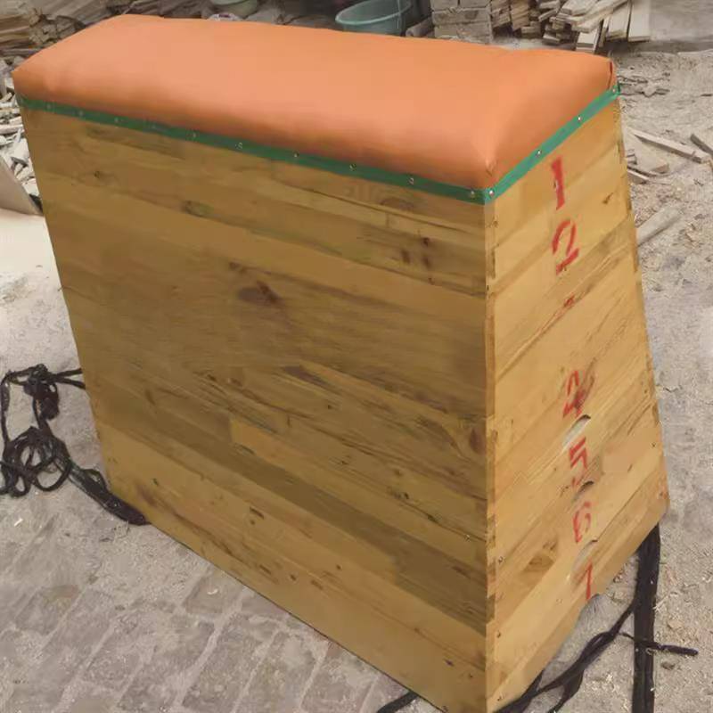 Sports martial arts jump box seven sections in the middle five sections of small five -level school sports gymnasium wooden jump boxes
