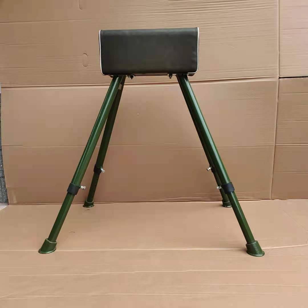 Large goat 85-125 cm high can be adjusted