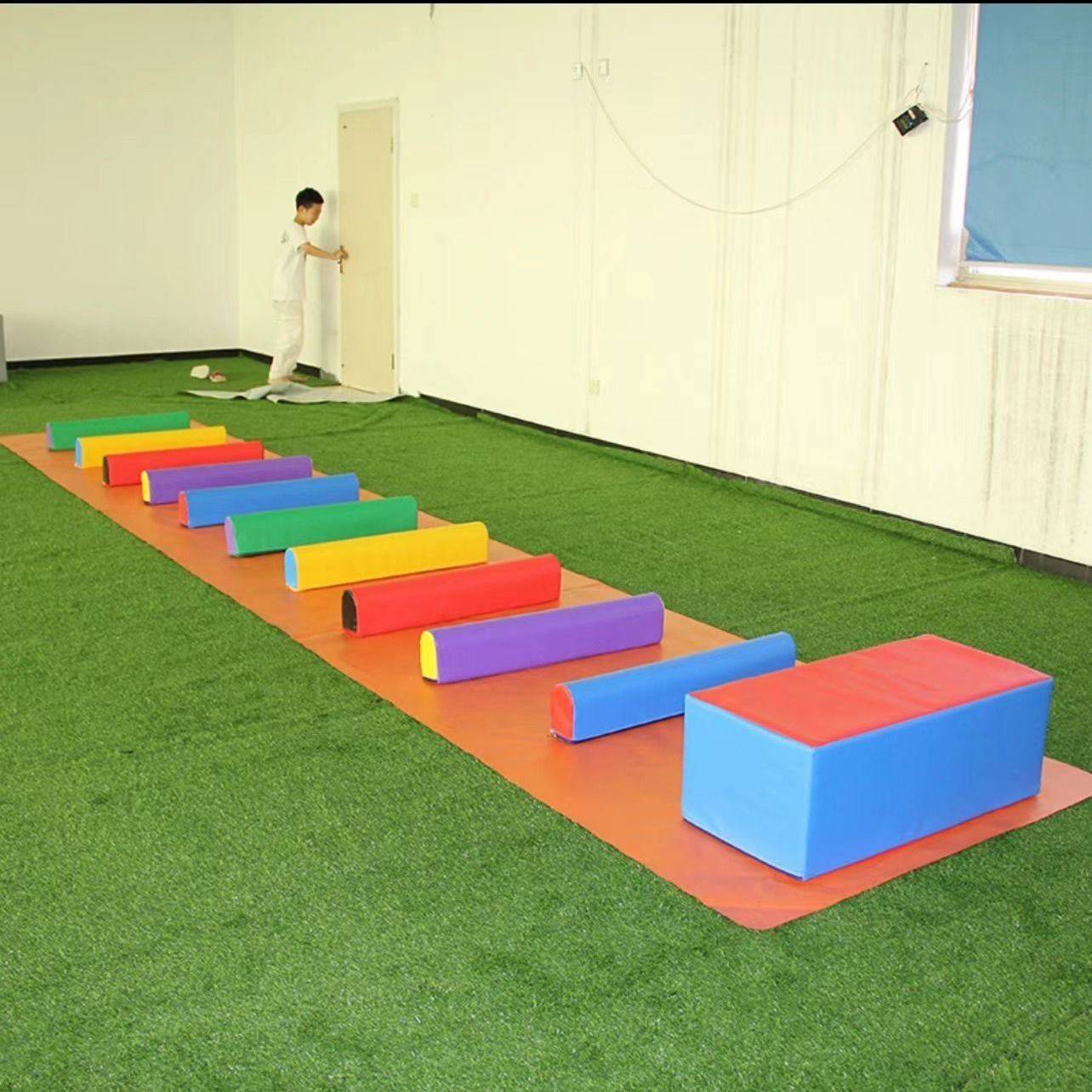 T79-Running and Jumping Combination (Thirteen Pieces)