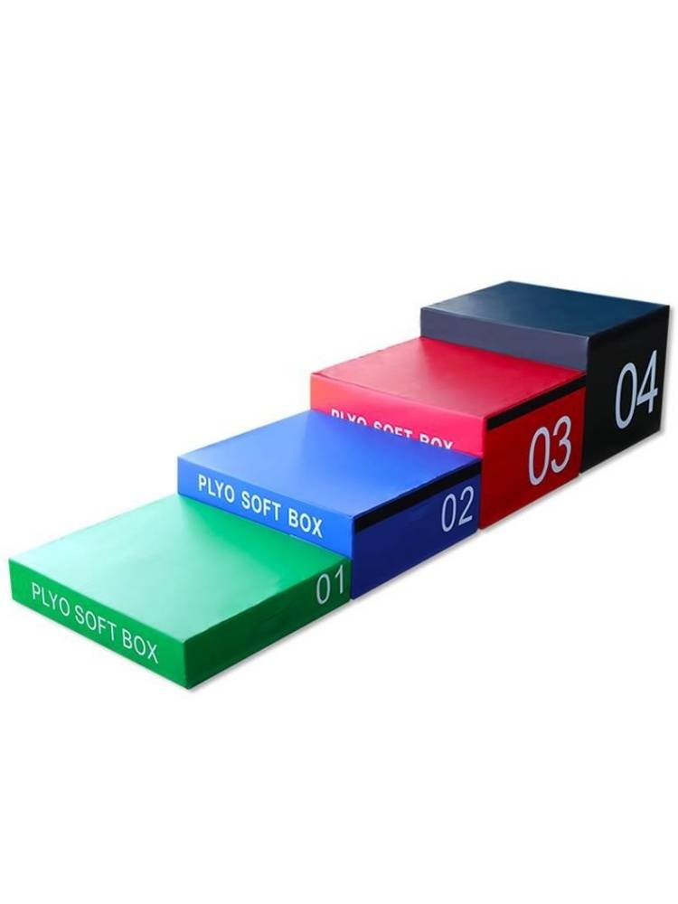 Jumper box ejection trains jumper box gyms with four-and-a-half-a-half-a-half-a-half-year-old kids