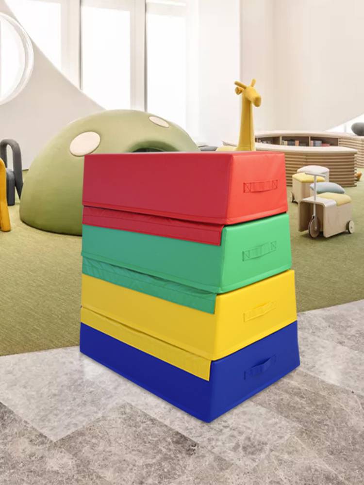 Children's physical fitness training Equipment Triangle slope pad software Balanced wooden jumping box cushion full set of teaching aids