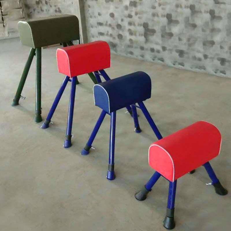 Large goat jump training equipment Spring assistance springboard children can adjust the horse jumping kindergarten saddlina and horse disassembly box