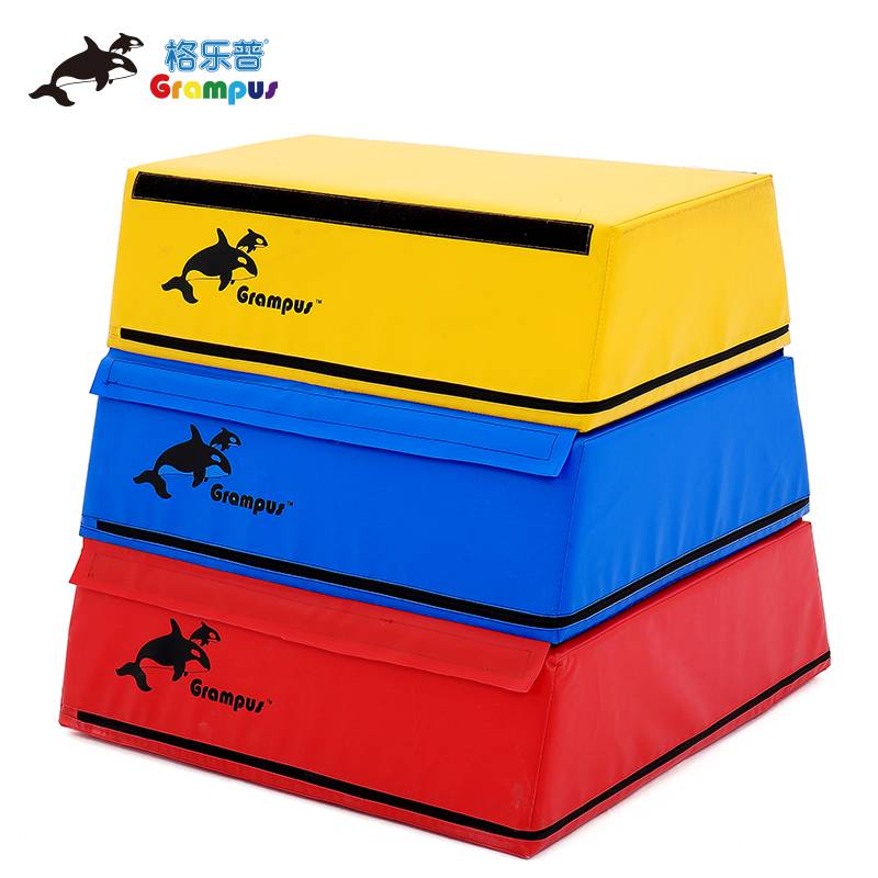 H71315 three -color jumping horse