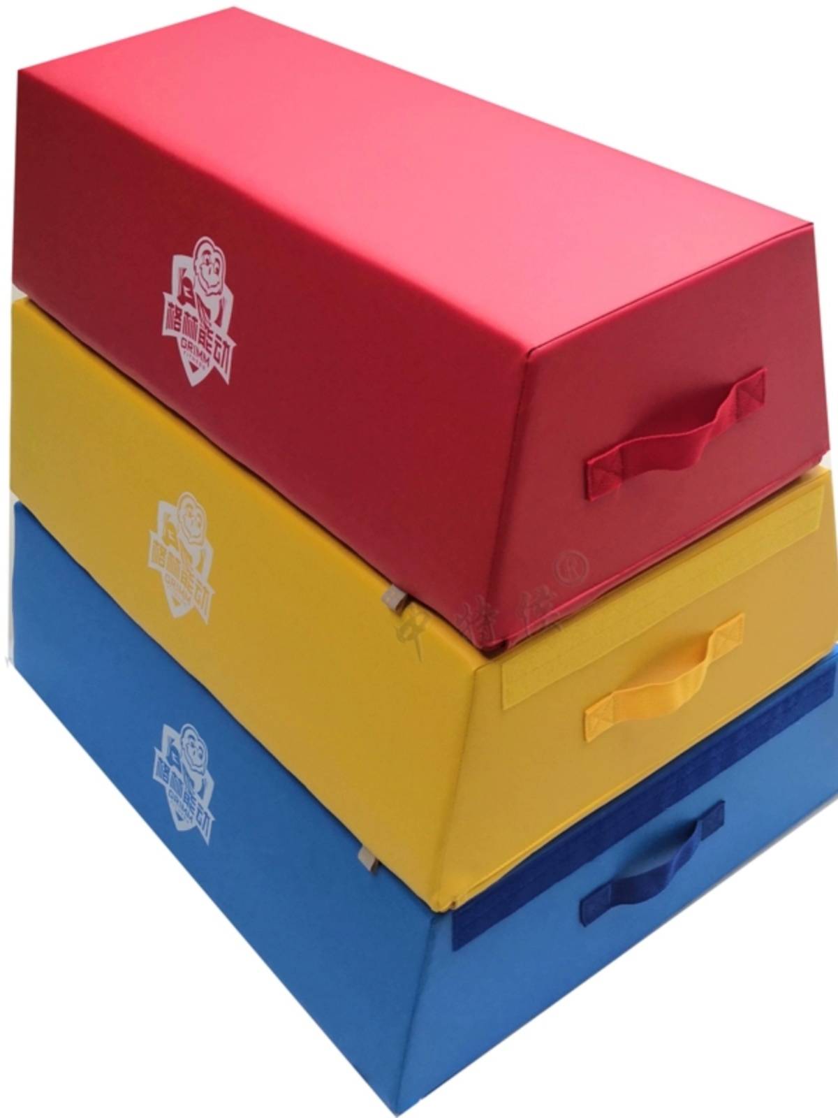 The kindergarten saddling box software jumping horse pier trapezoidal adjustable multi -layer running big jump box body appropriate energy sports equipment