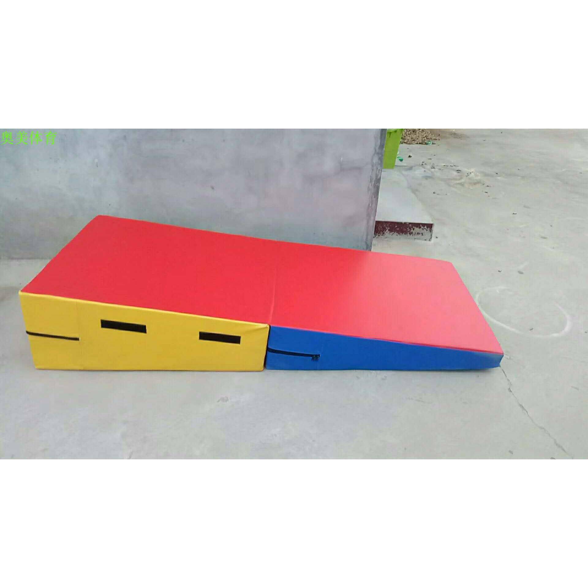 Kindergarten special solid wood training jumping box children's empty sprinkler spring japstine goat jumping horse software jumping box gymnastics pad