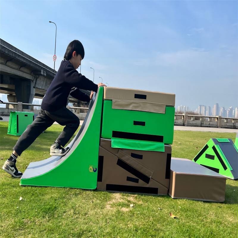 Children's physical fitness music parkour series baffle fourth -order jumper jumper saddle horse outdoor training equipment nine