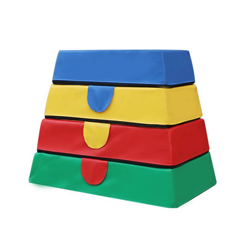 Children's physical fitness training equipment Early education software jump box jump horse balancing wood triangular slope sensor combination