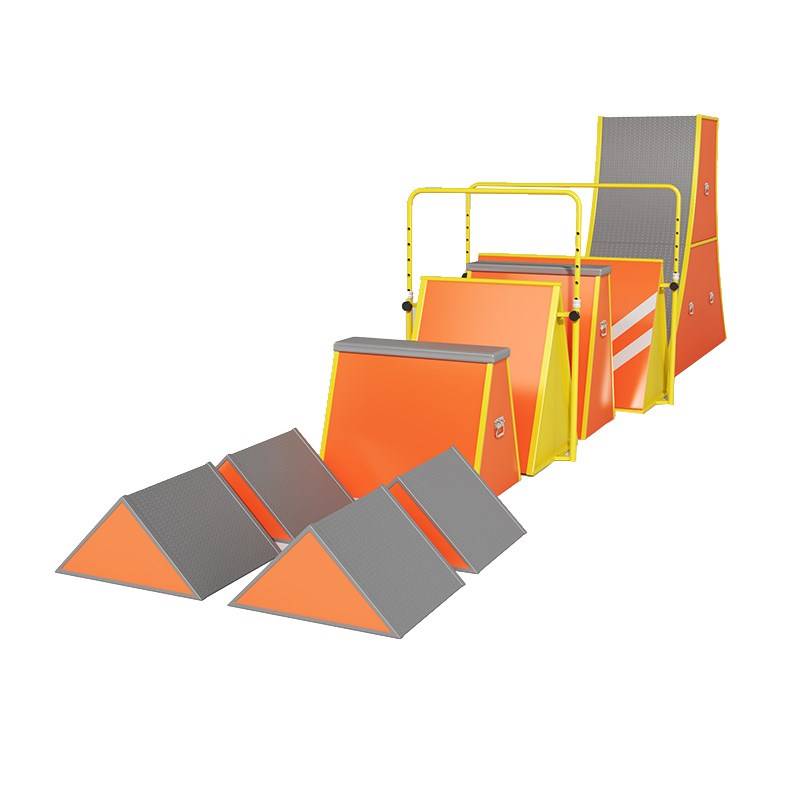 Children's parkour equipment combination body is suitable for training equipment full sets of training teaching aid