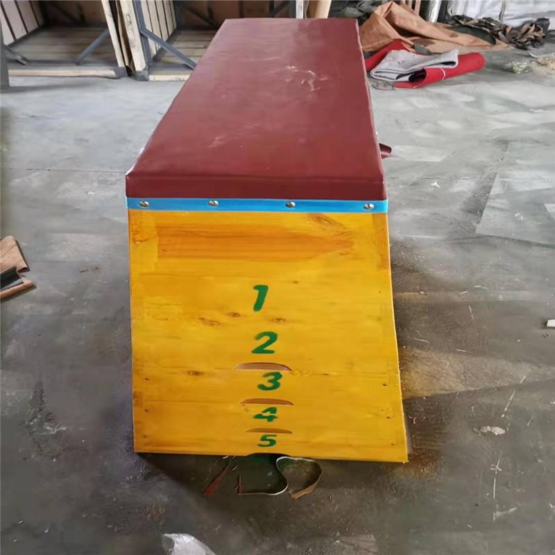 Wooden jump box 90-66-58-35 cm