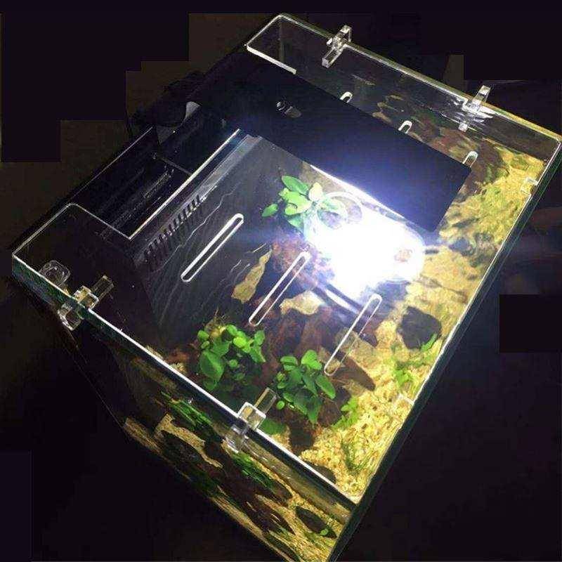 Fish tank jump lids are designed for jump lids with caps of Gaeakly plastic