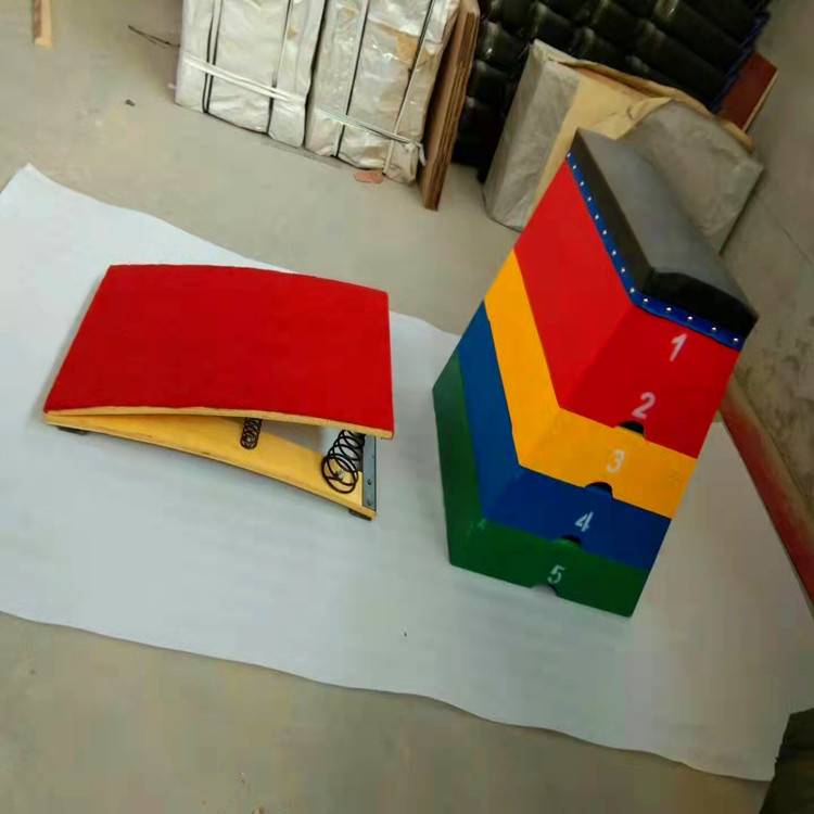 Children's adjustable horses jumping horse kindergarten saddling horse disassembled jumping box big goat jump training equipment spring assistance springboard