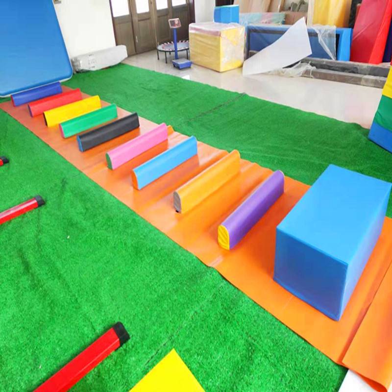 Children's physical fitness running jump combination a full set of equipment sensing disorder combination software running jumping box can be customized
