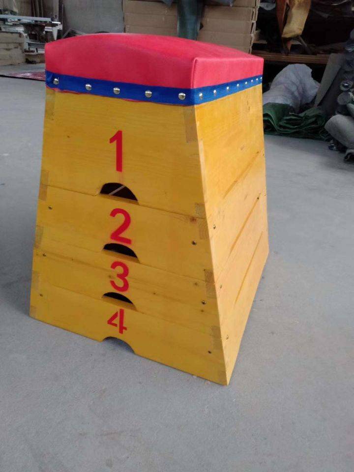 Rogue five sections of small jump box high 75 cm high