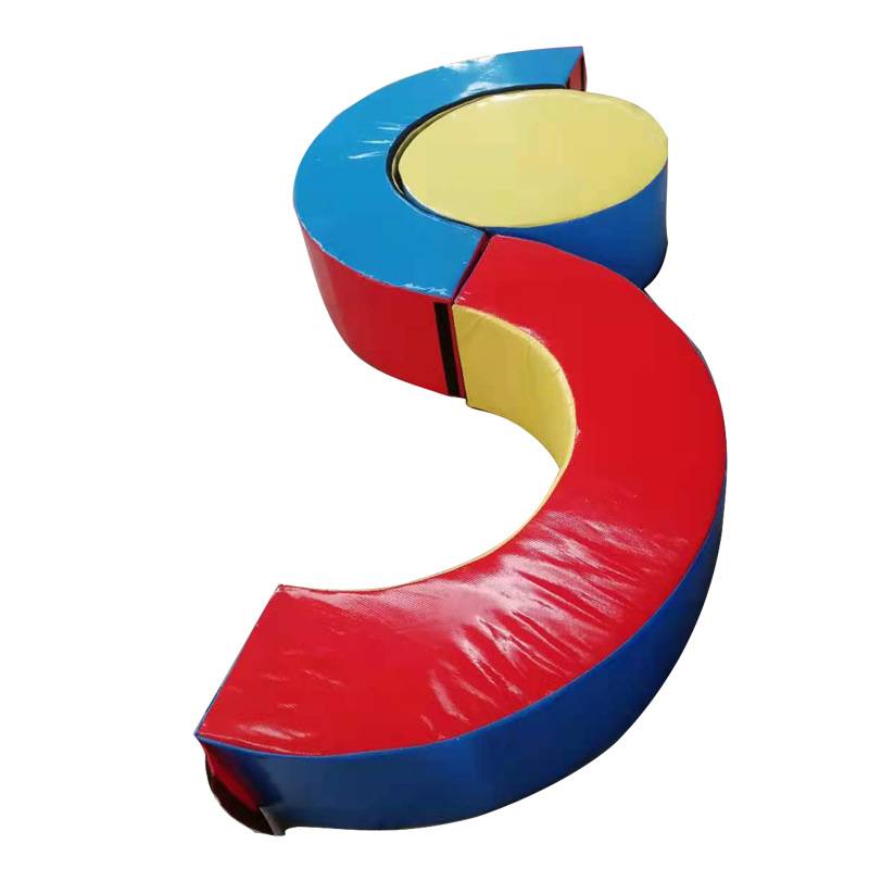 Step-by-step jumper-in-the-move-team four-of-the-move