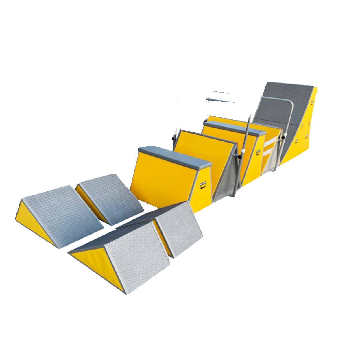Run-cooking equipment, fit-to-move-to-assemble children, trained in tripod balance box climbing