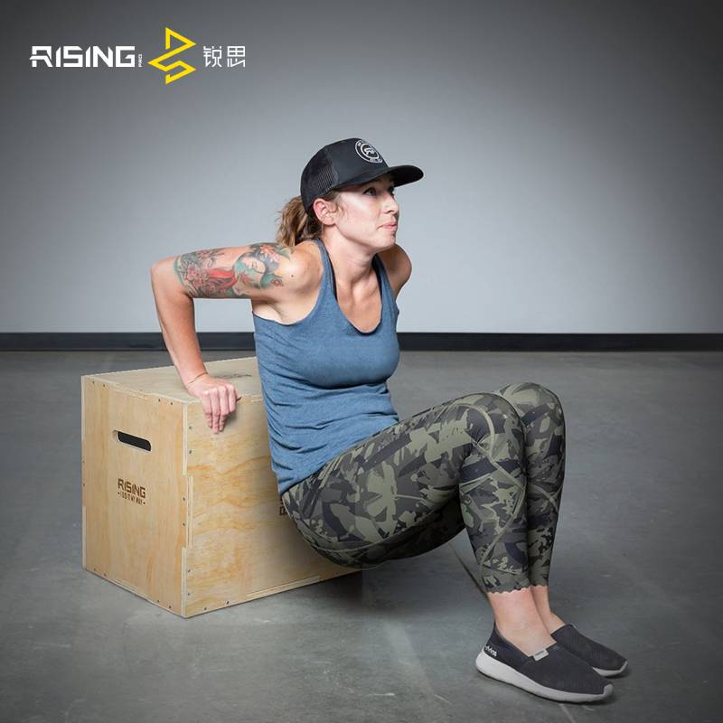 A box where a child can train a family to use a gym