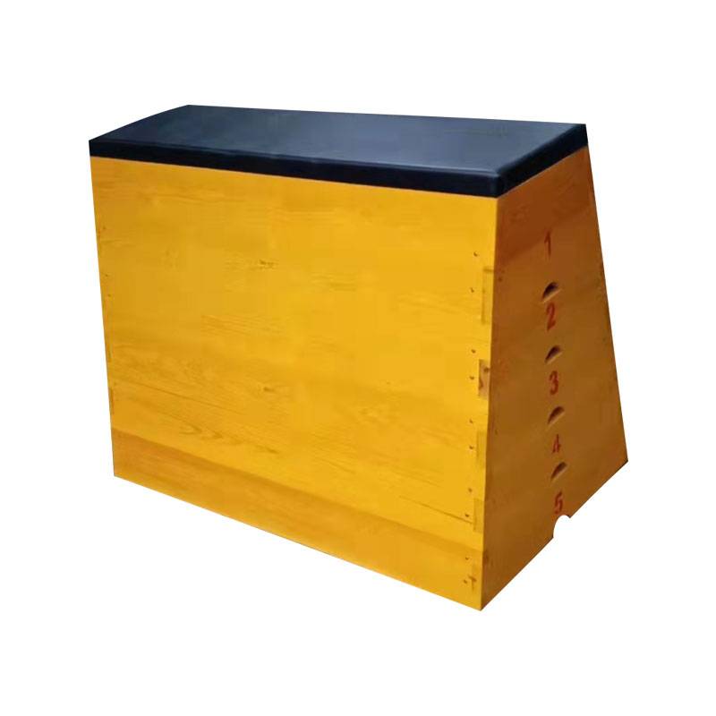 Yellow adult 5 knot jump box is 90 height and 75 cm