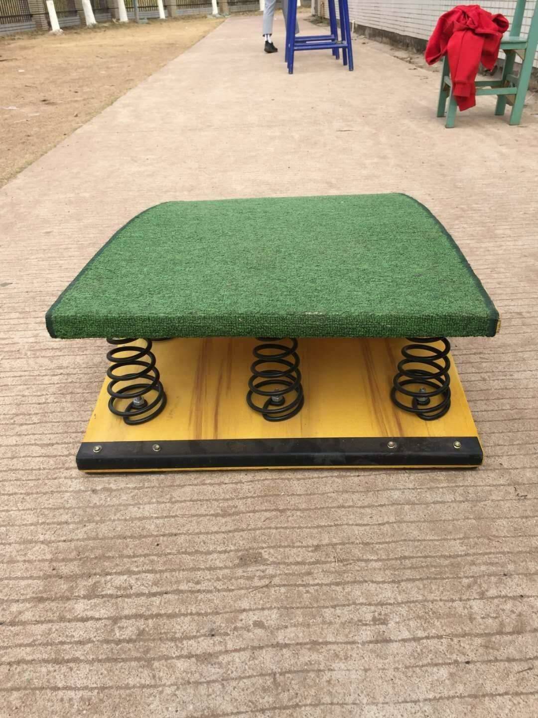 Military six spring thickened felt plate springboard