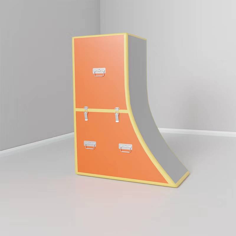 Single Frear Wall