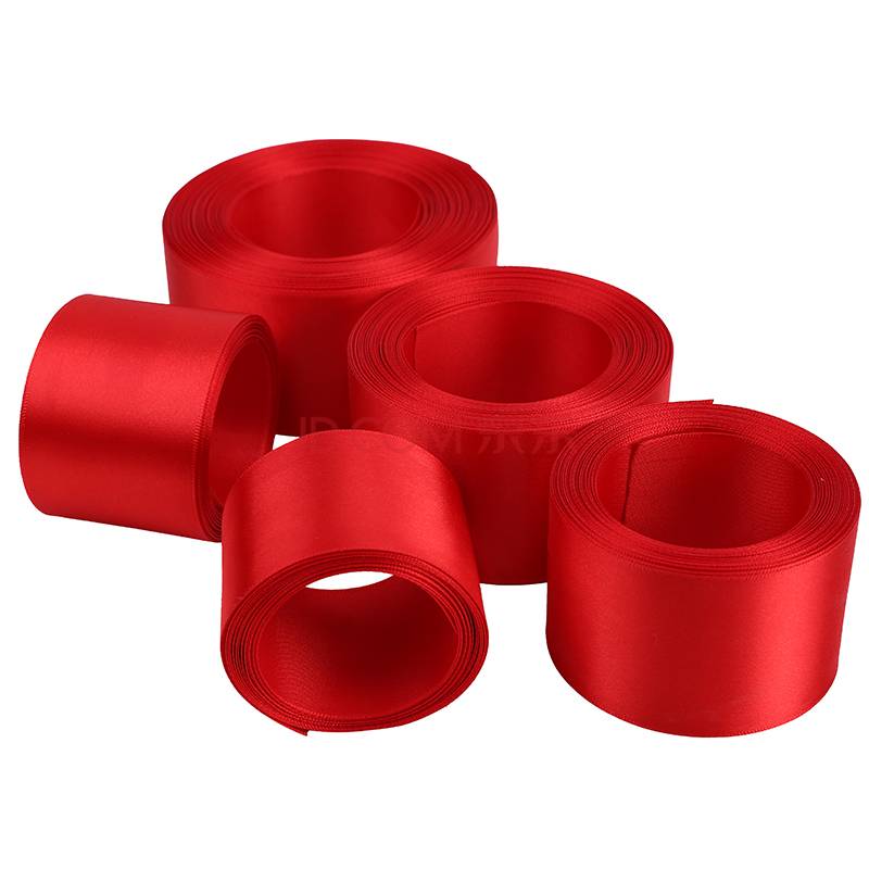 Track and field competition Standard wooden relay school school 100 -meter sprint belt red and white woody durable relay stick