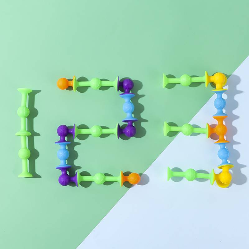 Hundreds of magic sticky toys suckle flying darts children's puzzle stitching block toy soft glue suction stick