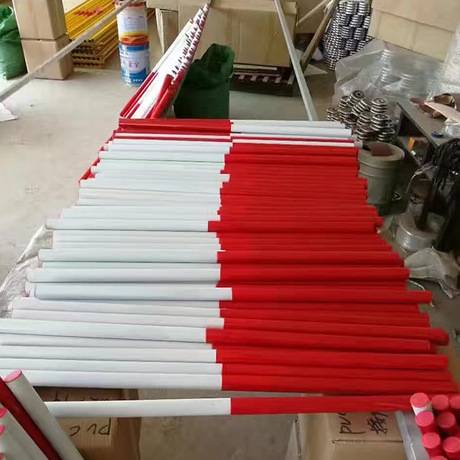 A track and field dedicated battalion 100 meters to pass red and white high -strength aluminum alloy PVC track and field relay stick