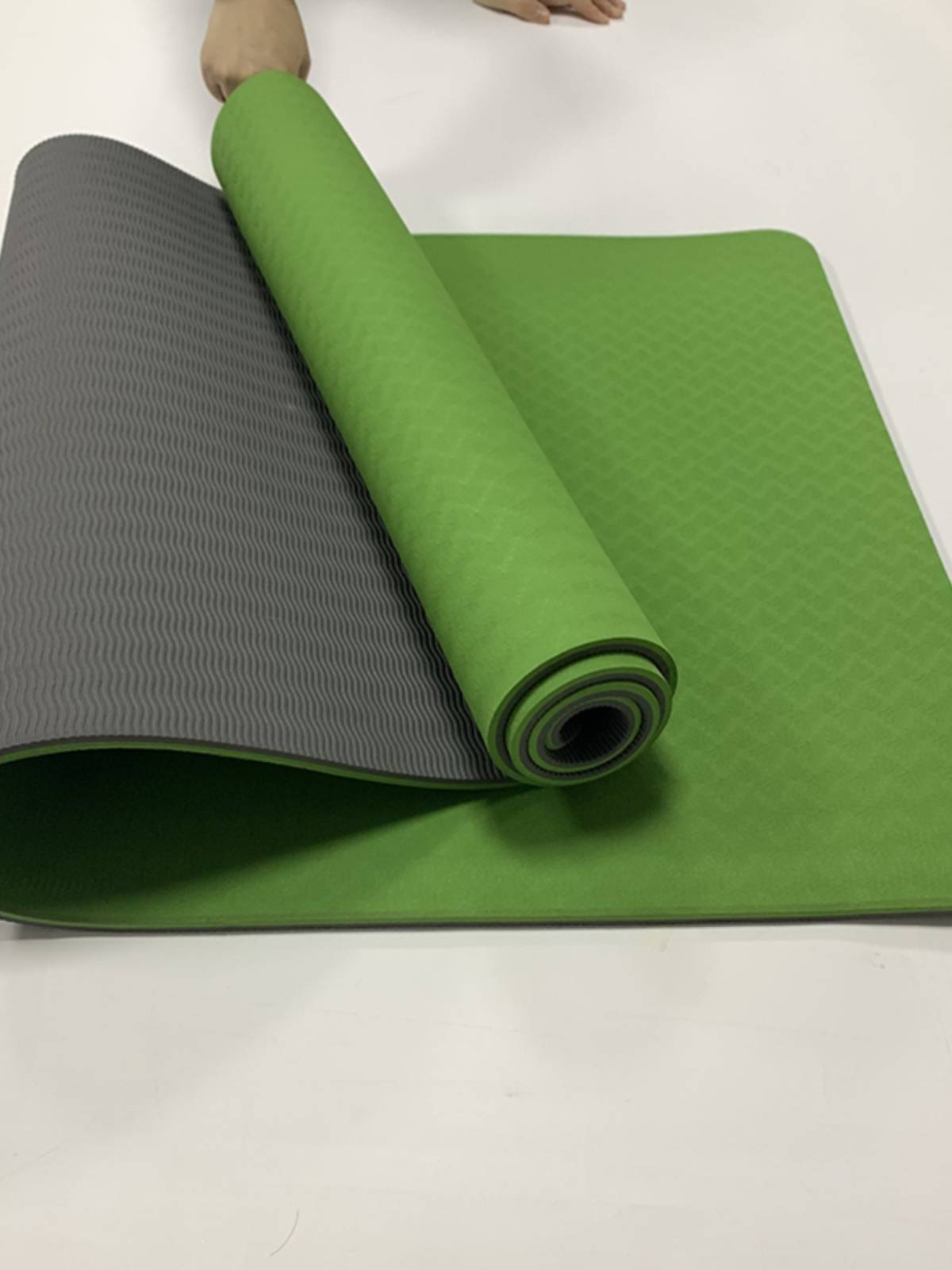 Micro -defect tpe widening thickened 80cm yoga pad body line Furnishing ground dance field anti -slip can customize logo