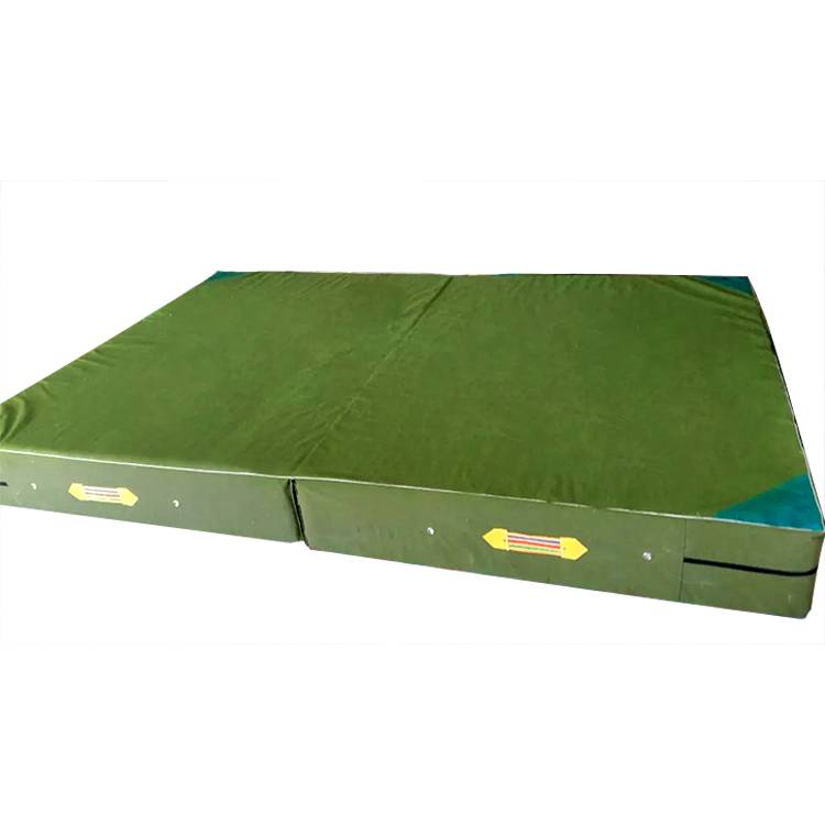 Jumping high mats, thick sponge pads folding up body gyms, chute-tocking, sponge packs 3 meters wide, 2 meters long