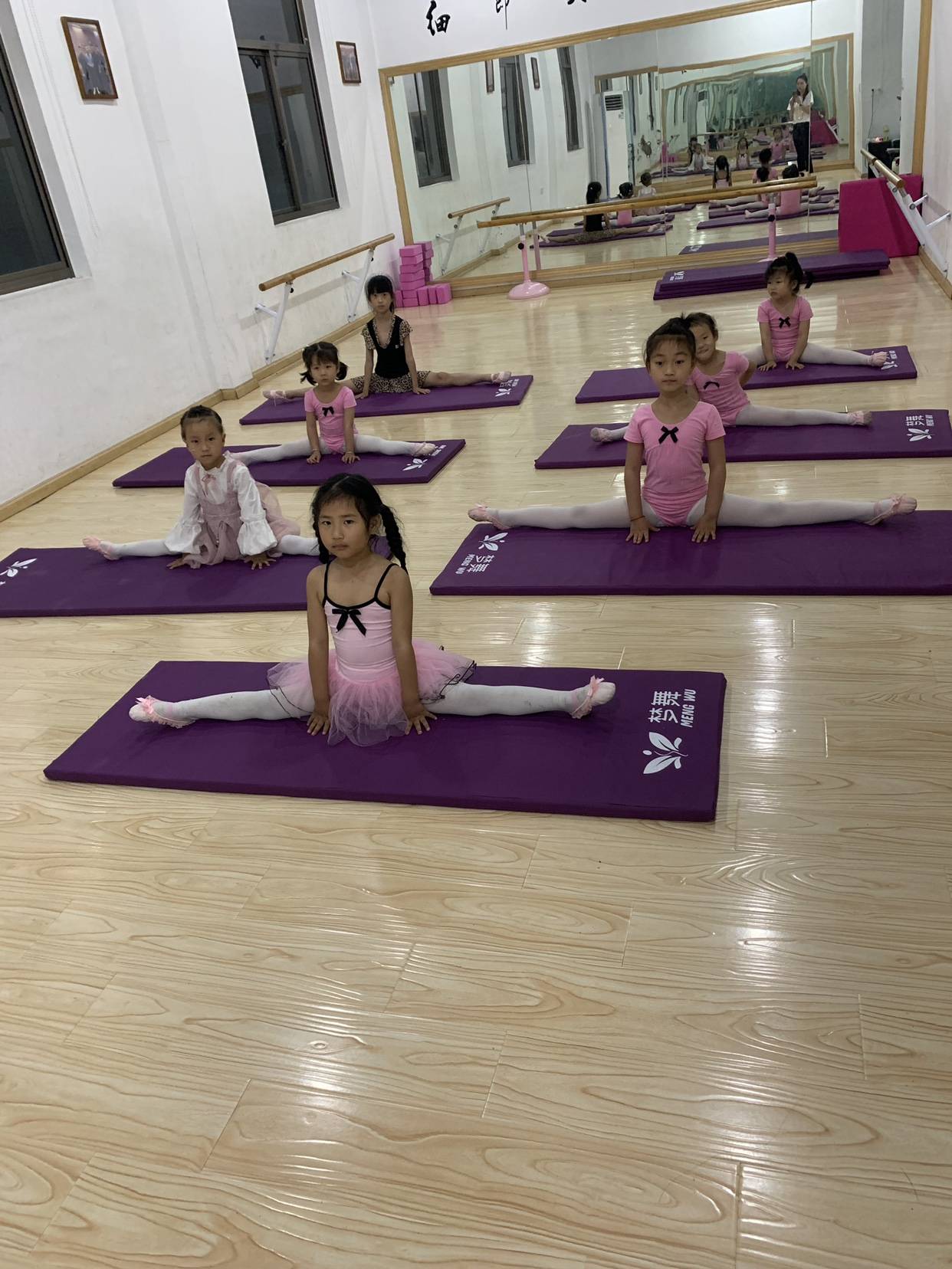 Thickened leather gymnastics pad sponge pad air overgoing dance exercise fitness sports yoga mats to sit up and crawl