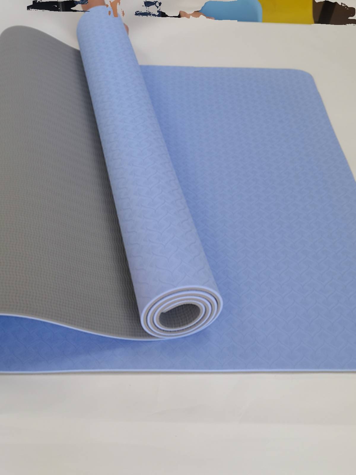 Micro defect TPE yoga pad thickened and widened fitness home jumping cushion environmental protection and tasteless can customize logo