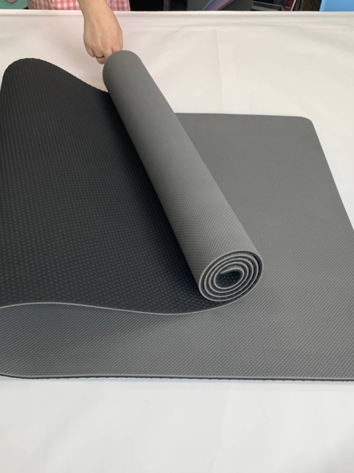 Genuine TPE Yoga Cushion Custom LOGO Anti -Skating Furniture Hocket Vocal Devitar Spelling Cushion Gate Skills Scholars