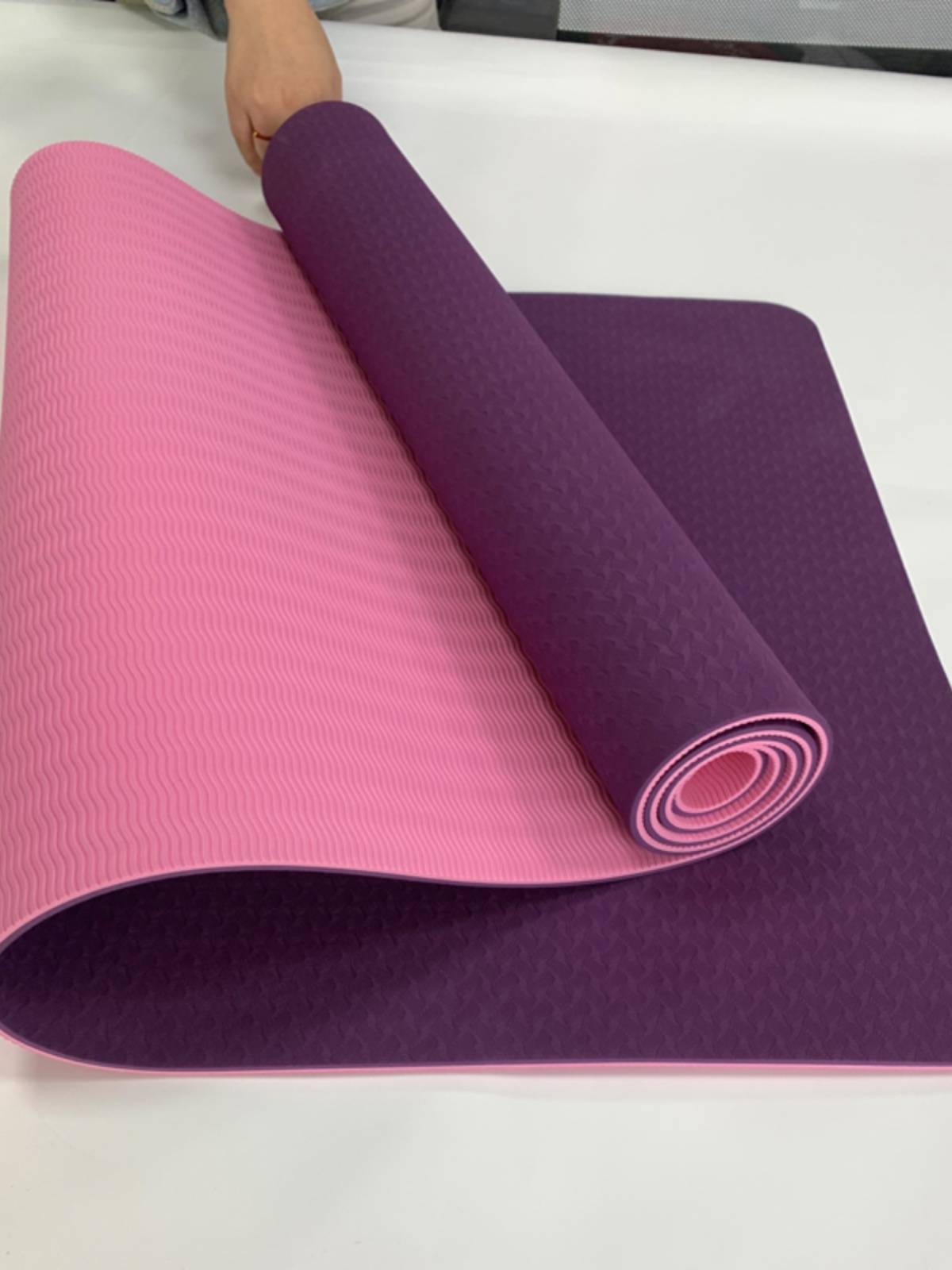 Genuine TPE Yoga Cushion Custom LOGO Anti -Skating Furniture Hocket Vocal Devitar Spelling Cushion Gate Skills Scholars