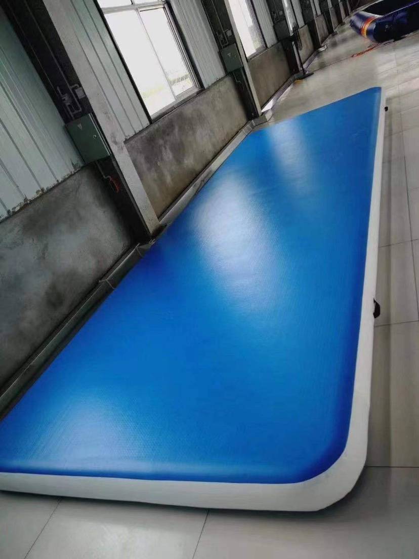 2 meters multiplied with a 5 -meter air cushion