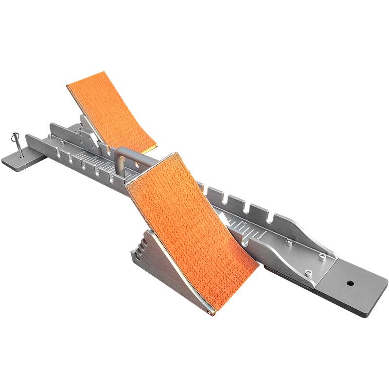 A MULTI-PURPOSE EXERCISE IN TRACK AND TRACK SPRINTING FOR THE RACE WITH A RUNNER PLASTIC