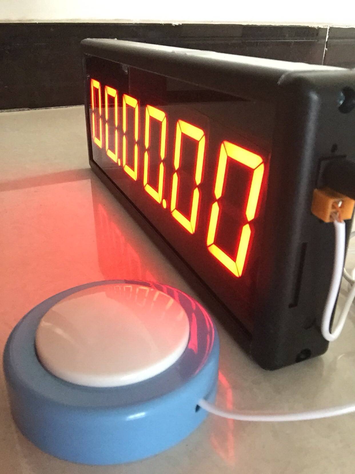 German imported technical hand-held timer set-up chamber escapes challenge sports gamers