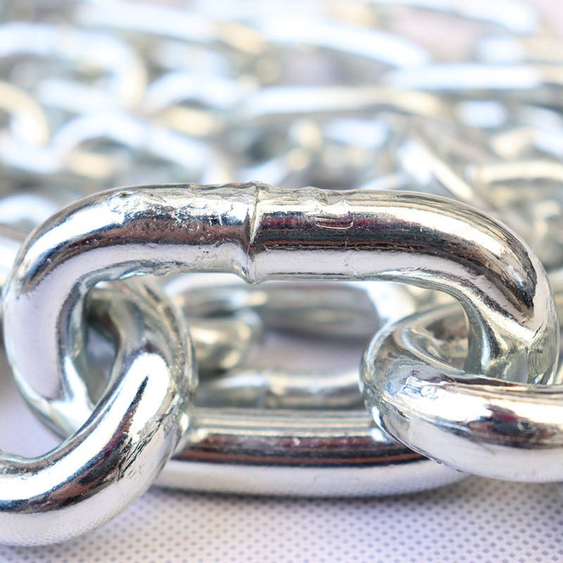 The weight belt increases the chain pull to the top and the ring bell force is heavy
