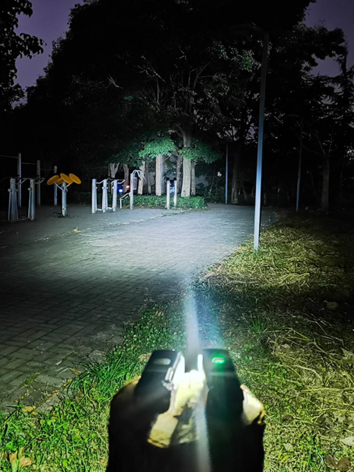 DK HILL ROAD CYCLING WITH A HANG-UP-CHARGED NIGHT-ON-NIGHT LIGHT