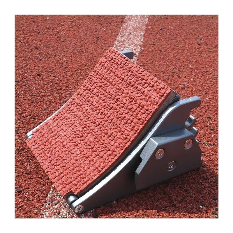 Aluminium alloy troupe pedals, plastic short-run track assisters, multi-purpose training in track and field trades