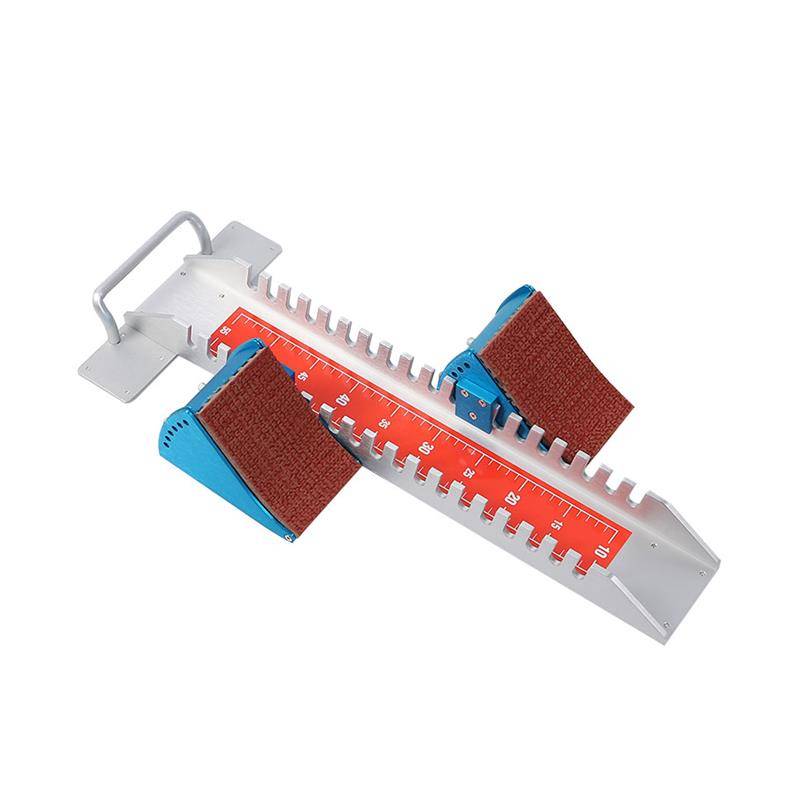 The Aluminium Aluminium Trainer for the Magnetic Runway is regulated by a special booster for the start-up track