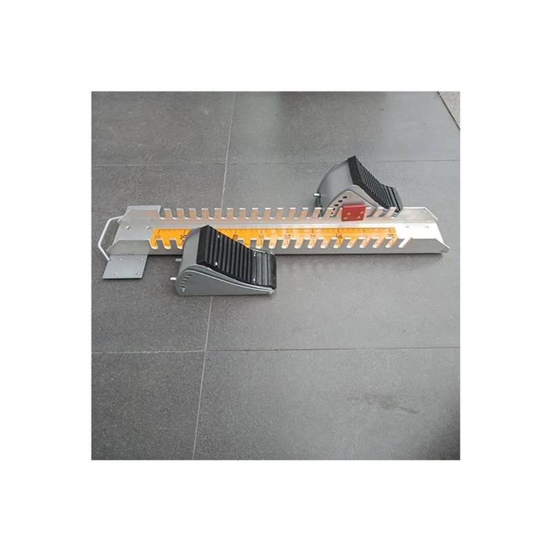 Accelerator pedal fittings Aluminium alloy starter foot plastering pads and track and track support pairs