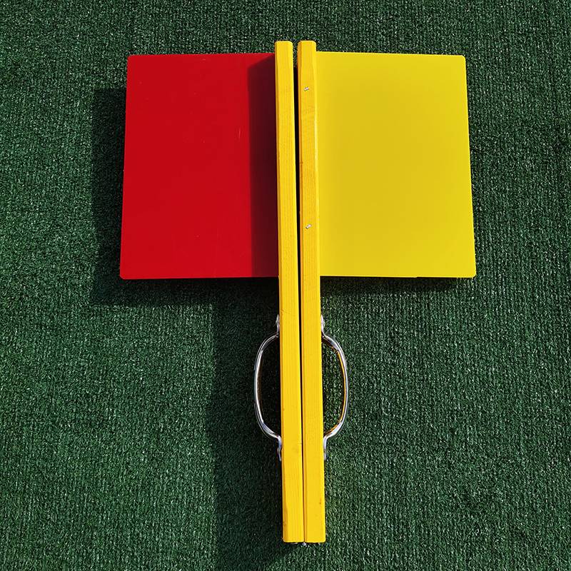 Accompanying the sound-signitioning flag with the fun track and field sports equipment for primary school children