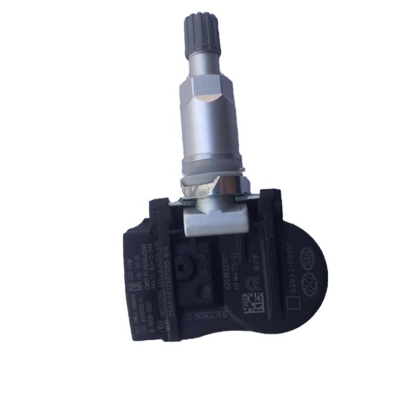 QUICK KX5. RUN. LION'S TIRE-PRESSURE SENSOR SETS UP A TIRE TO MONITOR THE VEHICLE'S WHEEL-PRESSURE RECEPTION