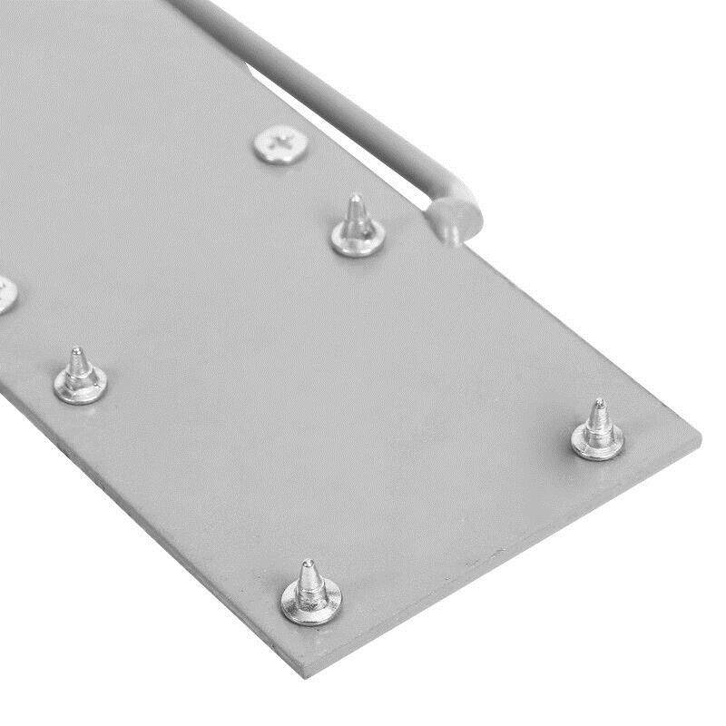 Aluminium competitor track is more modulated than the GEE runway