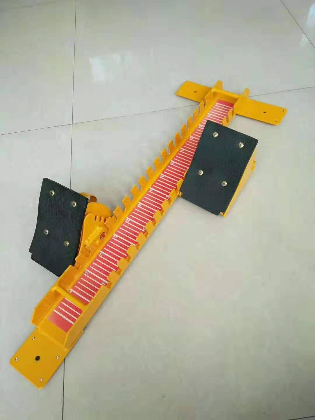 Big gel-tracker