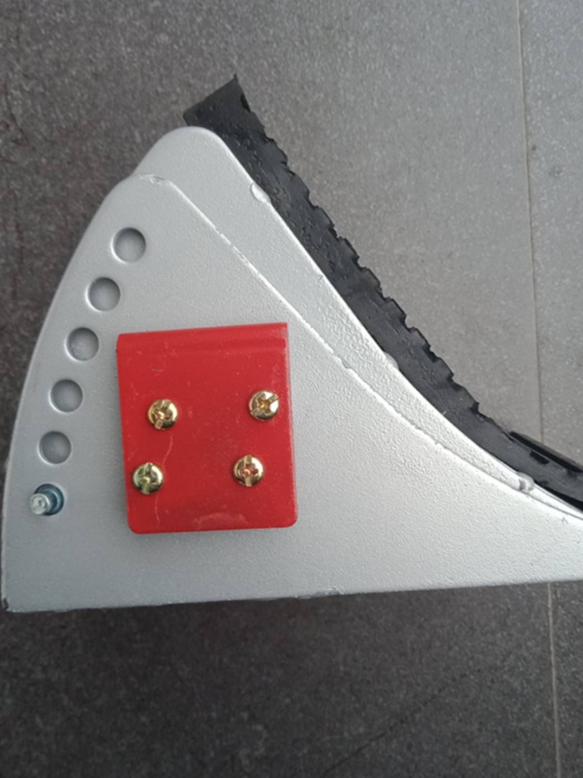 Accelerator pedal fittings Aluminium alloy starter foot plastering pads and track and track support pairs