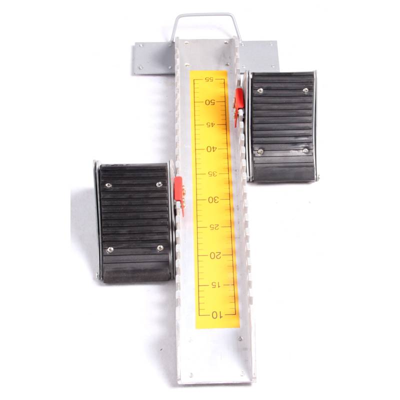 Aluminium alloy runners, track and track sprinters, adjusters for professional sprinters