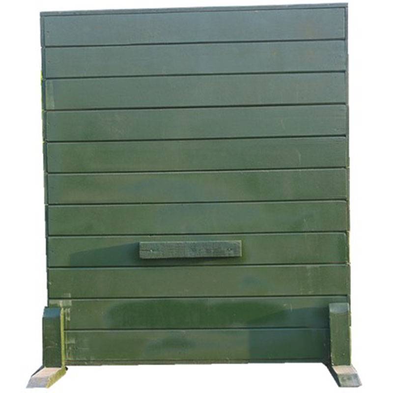 Primary and secondary school school school defense education 400400 meters barrier training sports young people winter and summer camp equipment