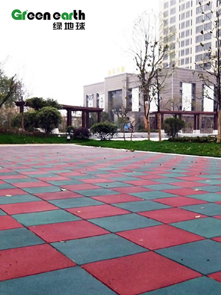 Outdoor rubber field cushion kindergarten fuck venue cushion plastic runway park Park outdoor sports cushion gym cushion