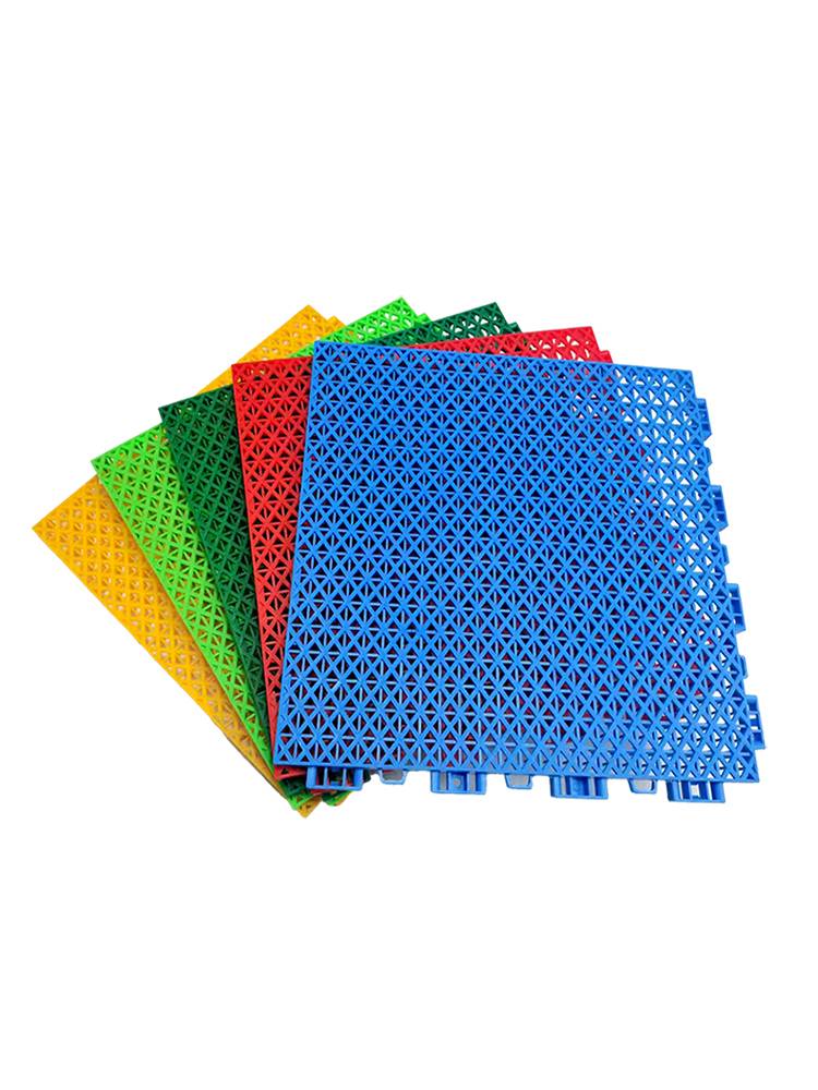 Kindergarten suspended floor mats basketball venue rubber outdoor playground sports field anti -slip assembly kindergarten suspended floor